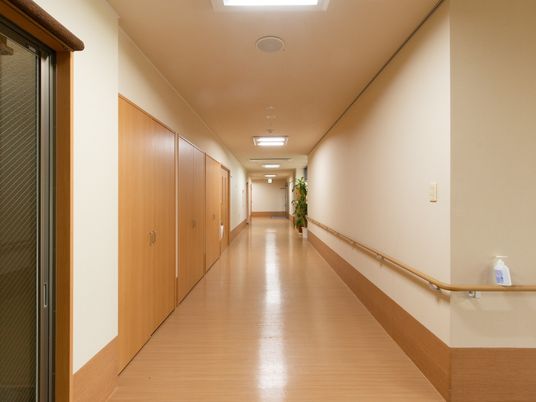 清潔な廊下