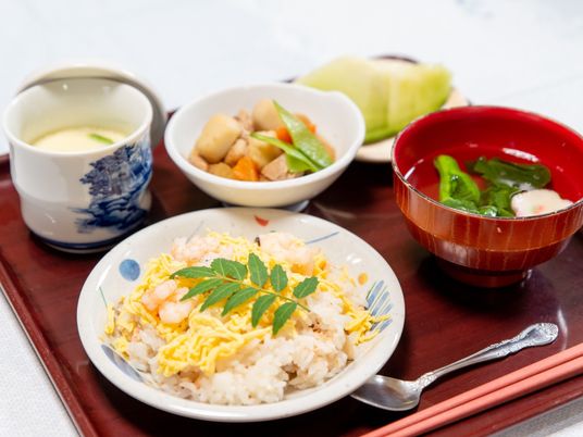 彩り豊かな和食膳