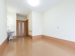 明るい空間の個室