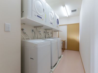 清潔な洗濯設備配置
