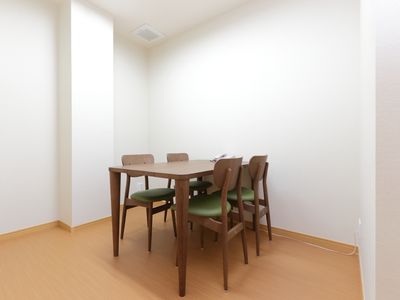綺麗な洋室ダイニング