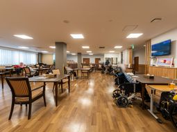 広々とした食堂の様子