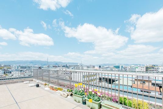 広々とした屋上テラス
