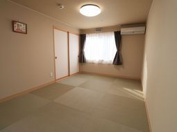 清潔な和室の空間