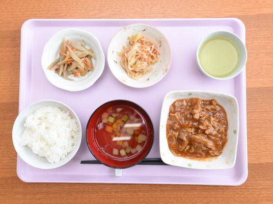 バランスの取れた食事内容