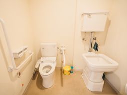 バリアフリー対応トイレ