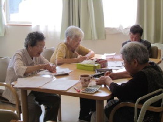 業務中の居室での風景