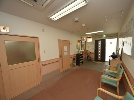 廊下の設備が整った光景