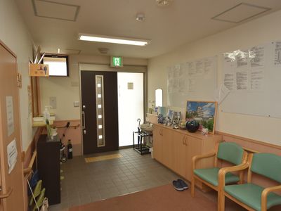 エントランスの待合室の様子