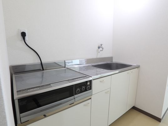 清潔なキッチンの一角