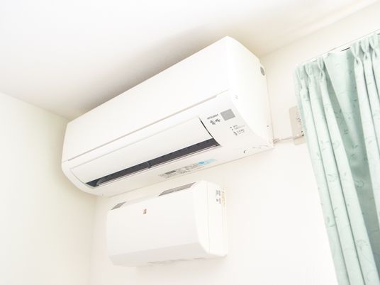 エアコンの設置された部屋