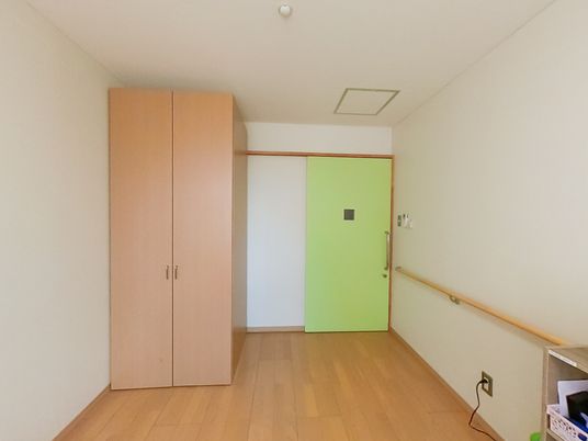 明るい空間の居室