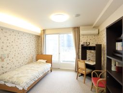 居室の明るいインテリア