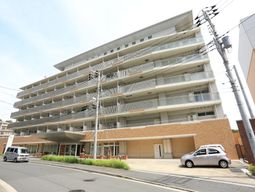 多階層建物の外観