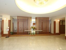 エントランスの豪華な造り