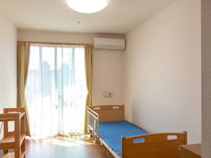 居室の光あふれる角度