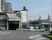 都市型施設の外観