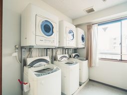 清潔なランドリースペース