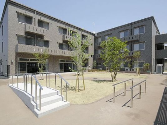 清潔感ある施設の外観