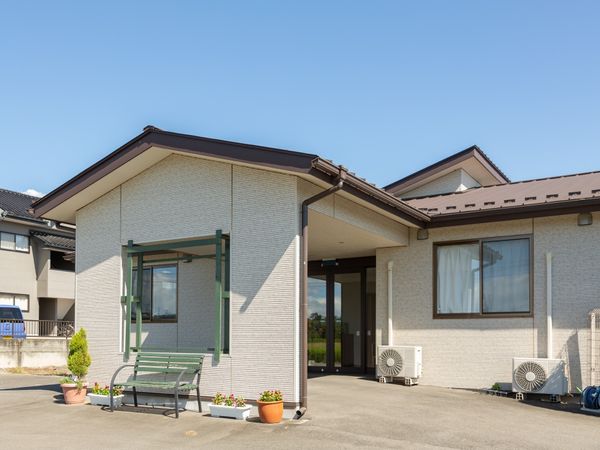 清潔な外観の建物