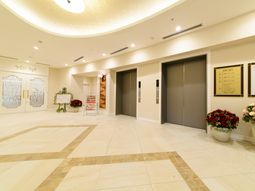 エントランス正面風景