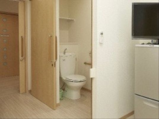 居室内トイレ洗面所