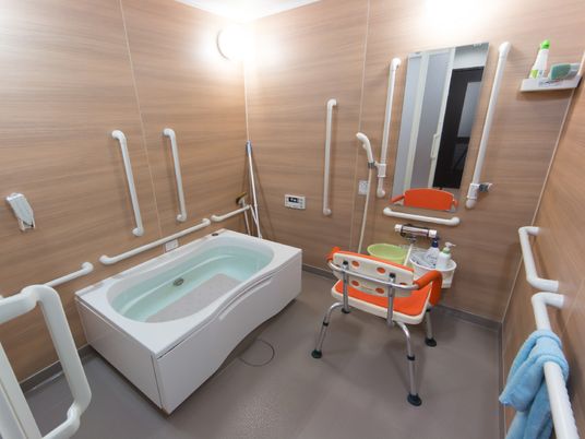 バリアフリー浴室設備