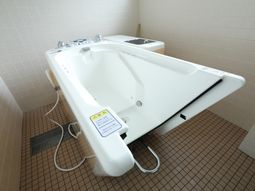 清潔な浴室の設備