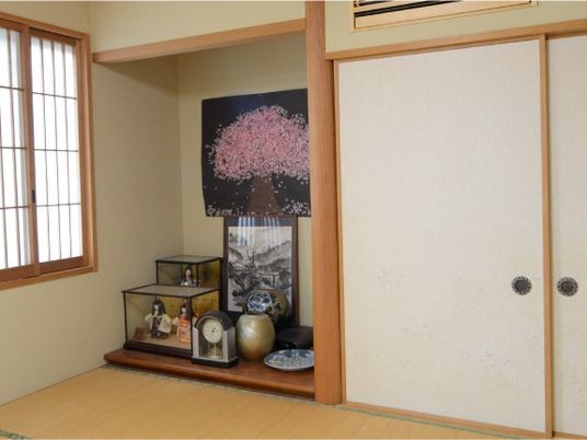 和室の床の間  