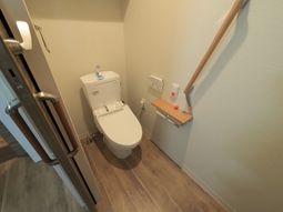 清潔感のあるトイレ空間