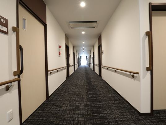 清潔な廊下の風景