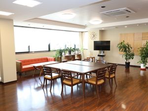 広々とした共用食堂