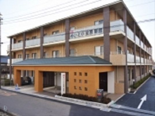 清潔感のある建物外観