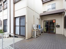 快適な入口の外観