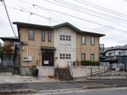 施設の外観