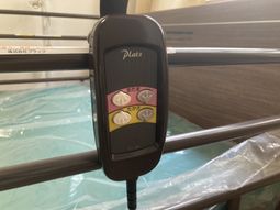 電動ベッドのリモコン