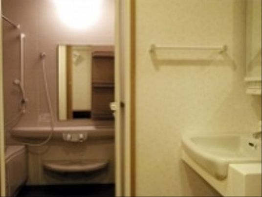 清潔な洗面所の様子