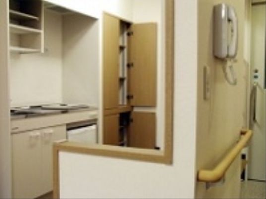 整備された居室のキッチン