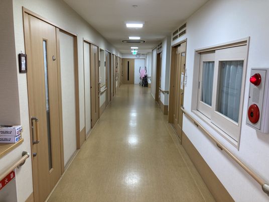 清潔感ある廊下