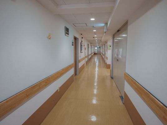 長い廊下