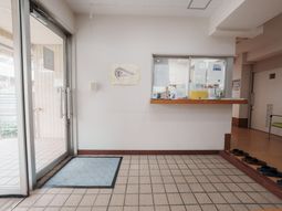 清潔な受付エリア