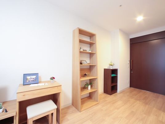 居室の明るいインテリア