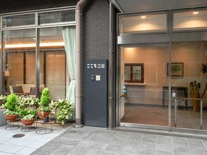 明るいエントランス