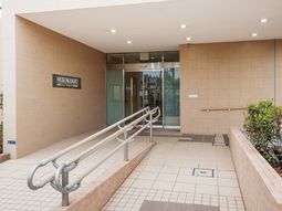 入り口のエントランス