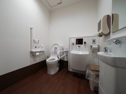 バリアフリーの浴室設備