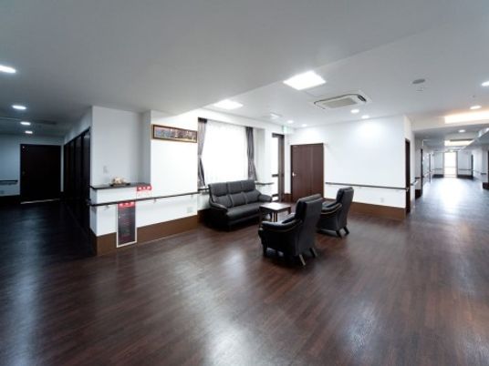 広々とした共有スペース