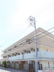 清潔感のある建物の外観