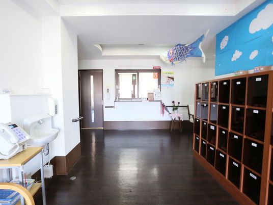 エントランスの全体像