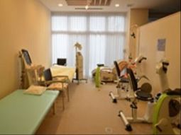 訓練機器のある部屋