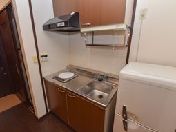 コンパクトなキッチン空間